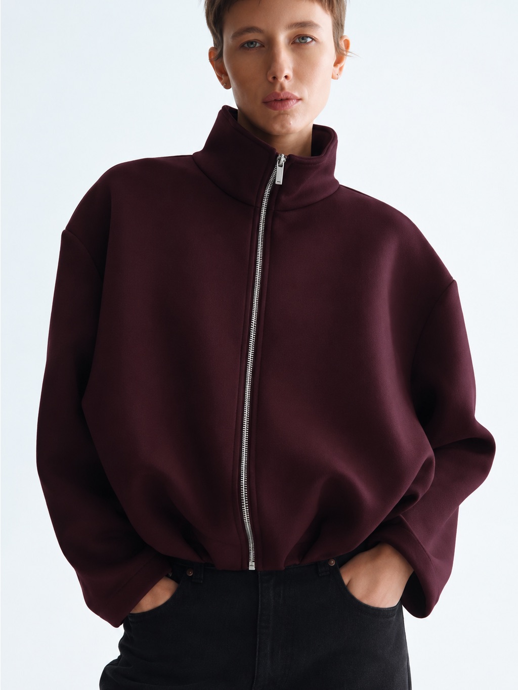 H&M Scuba Jacket S Burgundy Plum Cropped Funnel Neck Zip Up Stretch Trending